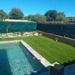 Gazon synthétique piscine Perpignan