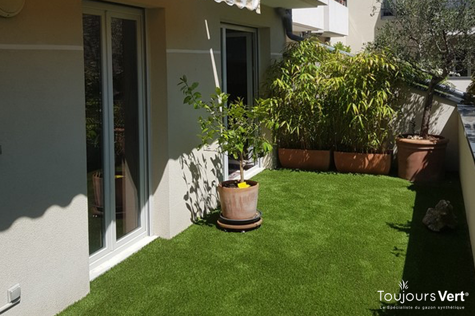 Gazon synthétique Pyrénées Orientales