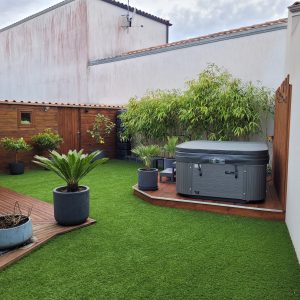 Pourquoi poser gazon synthétique l'hiver