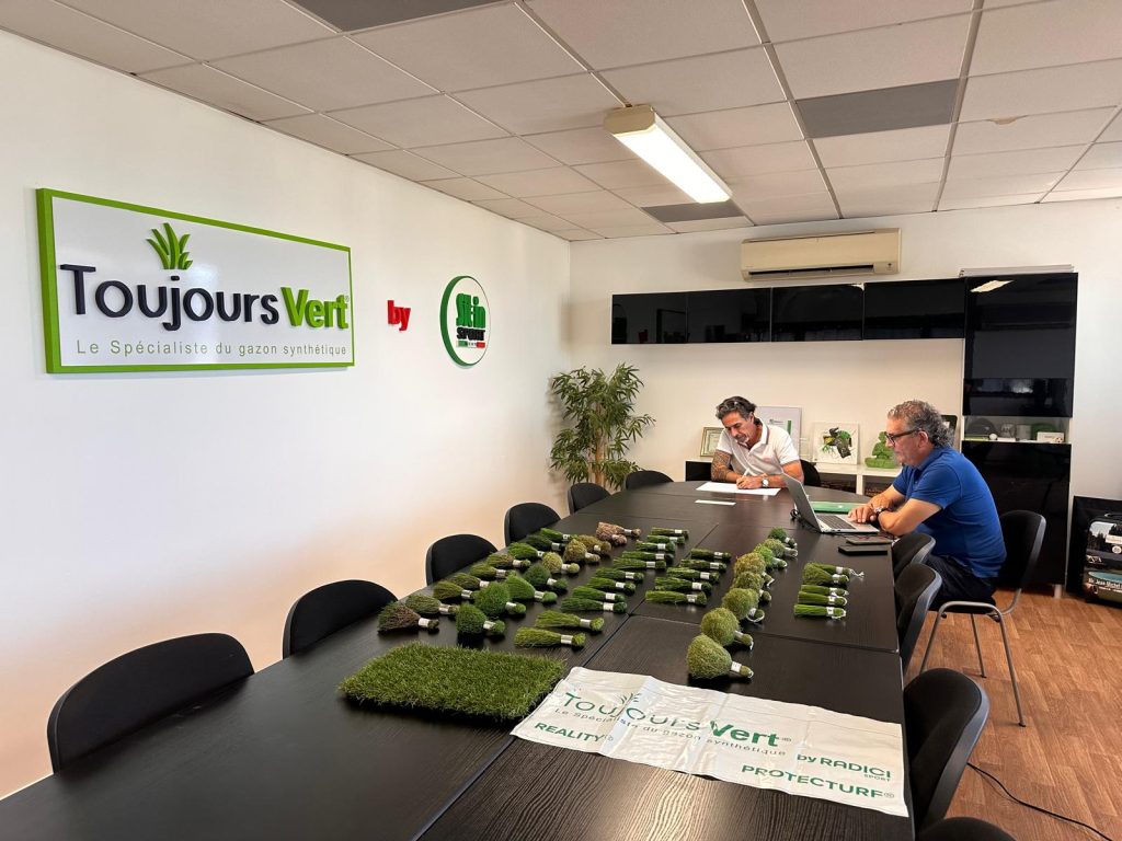 toujours vert gazon synthétique