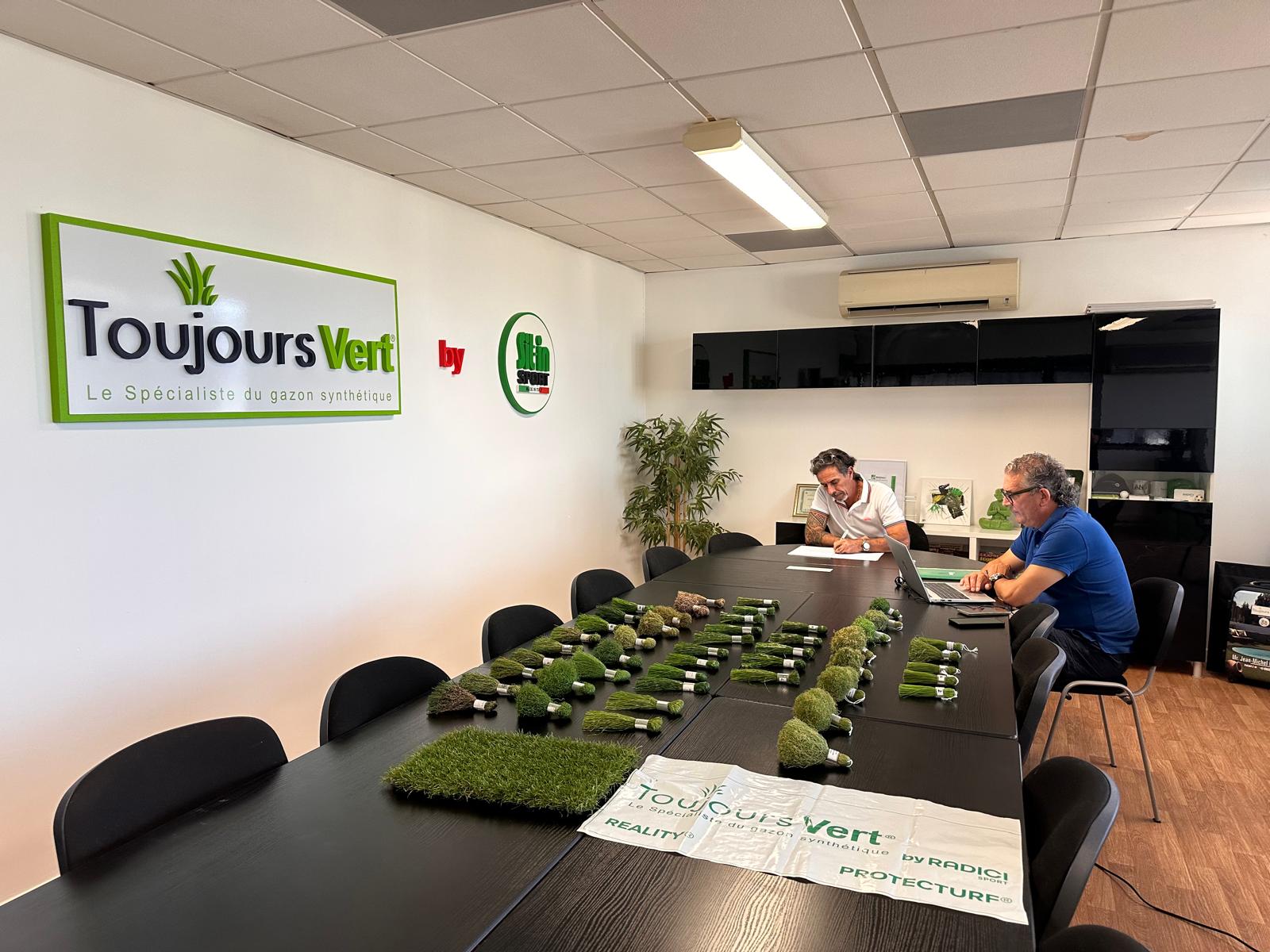 toujours vert gazon synthétique